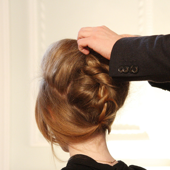 轰炸电话网页版